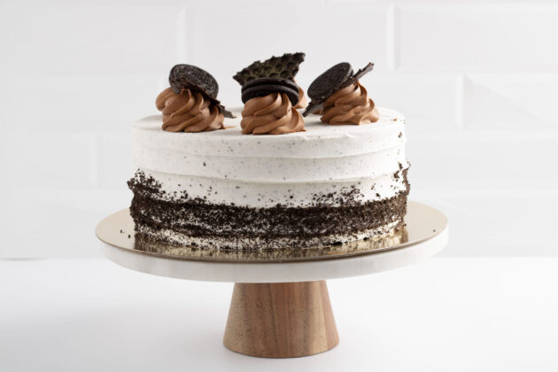 Cookies n Cream Cake